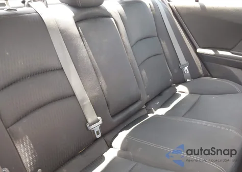 2015 Honda Accord Sport z USA, uszkodzony, nr VIN 1HGCR2F58FA092531